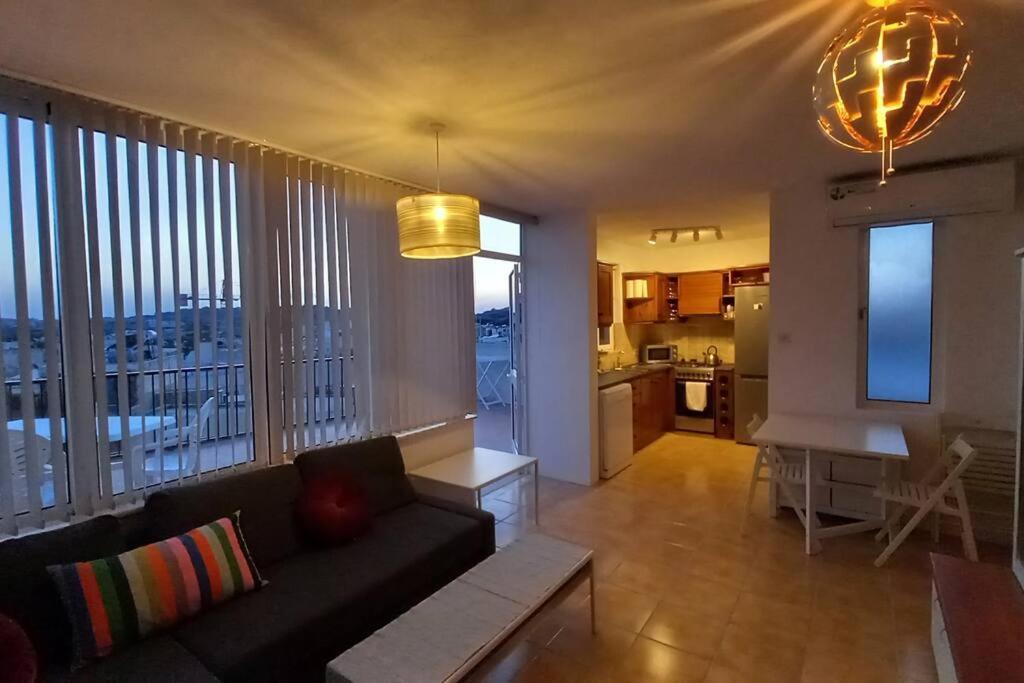 Sunset Suite Victoria Ngoại thất bức ảnh